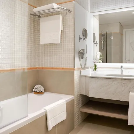 Beach Rotana - All Suites Abou Dabi Extérieur photo